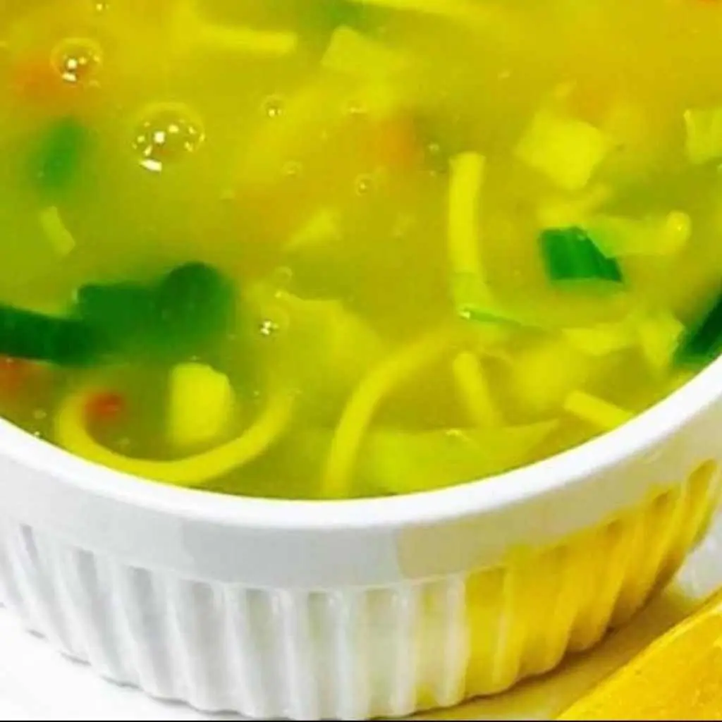 Vegetable Noodles Soup